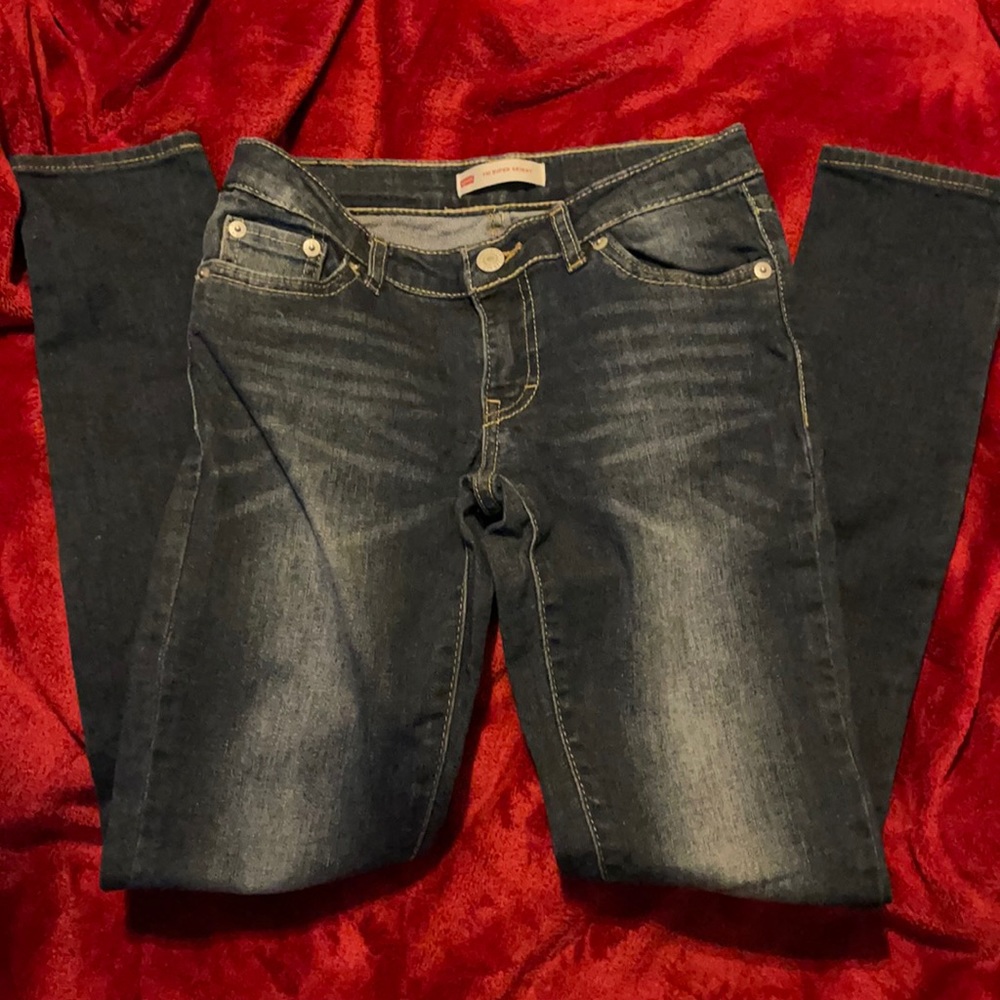 Levi’s 710 Super Skinny Jeans